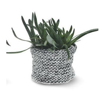 PESÄPSS/10 MU-VA KUDOTTU VILLA