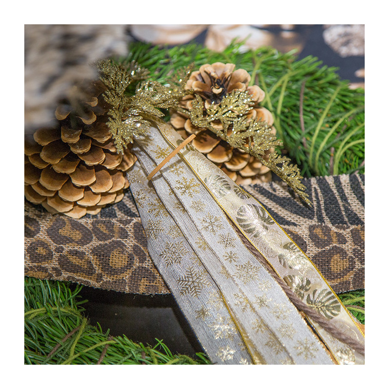 NAUHA PELLAVA-KULTA LUMIHIUTALE