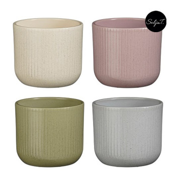 RUUKKUVÄRILAJ/4 IWAN ERI VÄR H 14